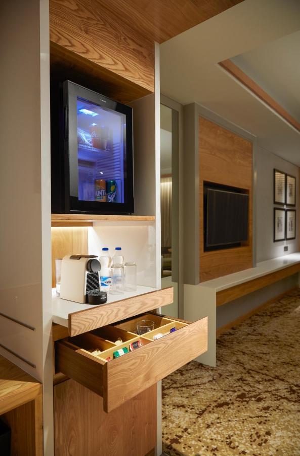 The Residency Towers Hotel 5*